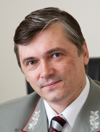 На вопросы отвечает статс-секретарь вице-президент ОАО «РЖД» Анатолий Мещеряков